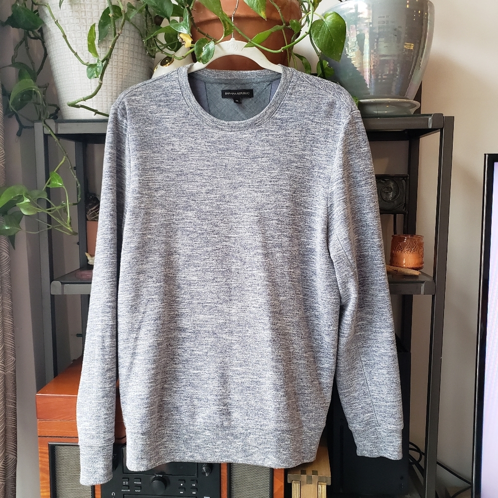 Banana Republic crew-neck marled long sleeve